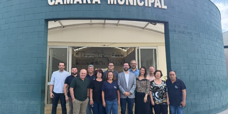 AIA completa 15 anos e recebe homenagem da Câmara de Araxá por trajetória de valorização da imprensa