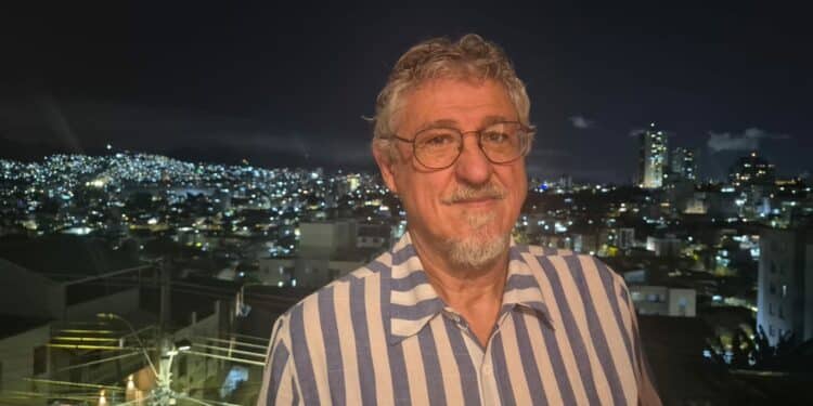 LIVRARIA DA RUA RECEBE O LANÇAMENTO DE  “DAQUI PRA FRENTE”, LIVRO DE CRÔNICAS DE ANTONIO TROTTA