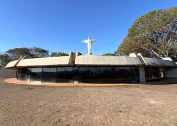 Prefeitura abre licitações para administração de restaurante e lanchonete no Parque do Cristo