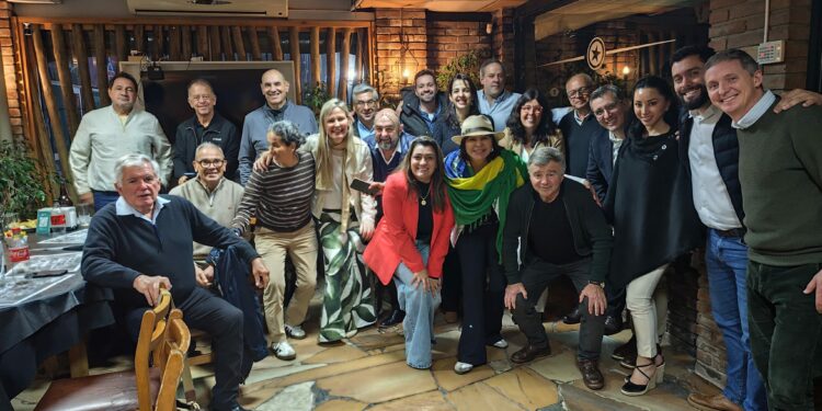 ExpoQueijo Brasil leva queijos brasileiros ao pódio internacional no Uruguai