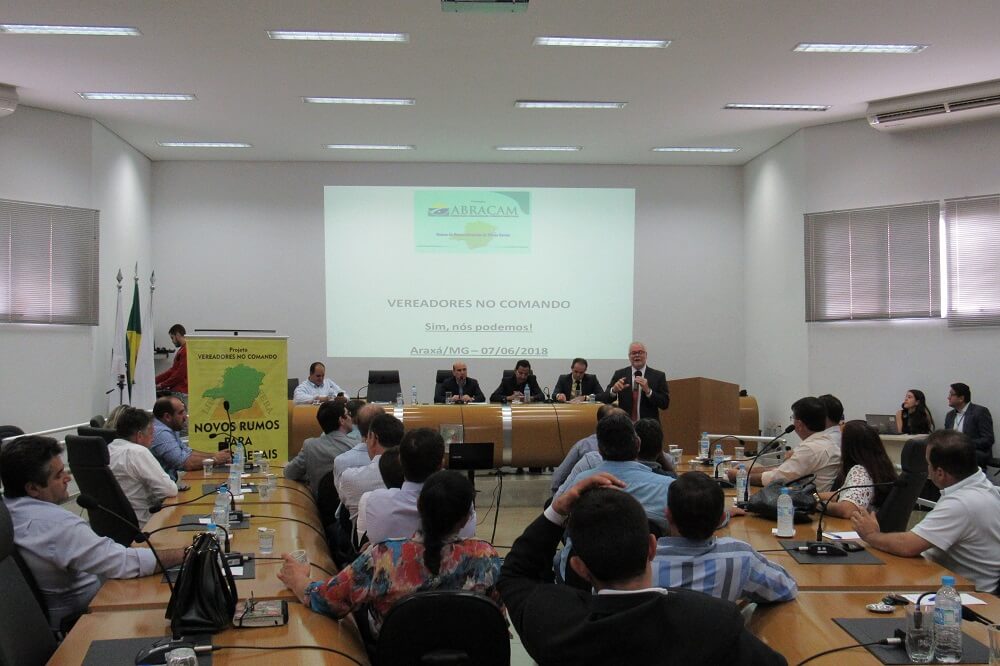 Projeto Vereadores no Comando é realizado em Araxá